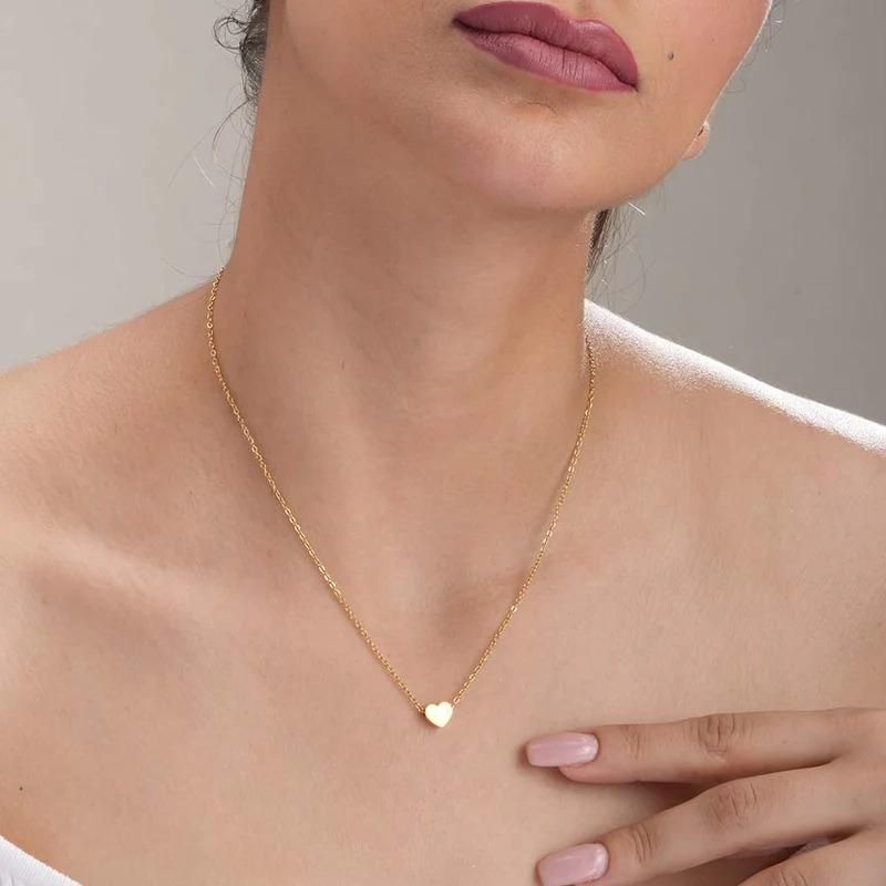Delicate Tiny Heart Necklace – A Touch of Subtle Elegance