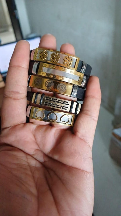 Trendy Silicone Wristband for Men – Bold & Stylish