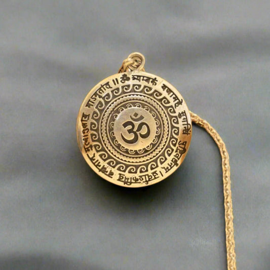 Sacred OM Mantra Pendant – A Symbol of Peace & Positivity